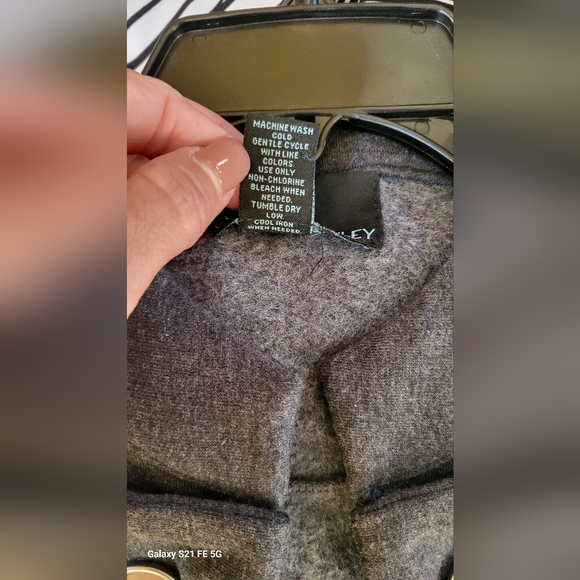 Cynthia Rowley Gray Ruffled Military Style  Blazer Sz.M - Picture 4 of 13